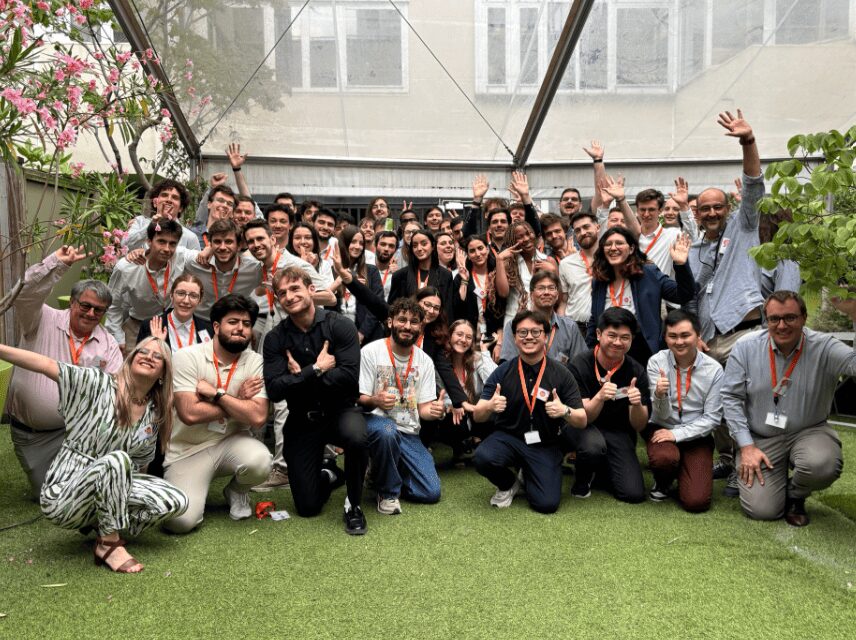 Equipe de stagiaires EAI